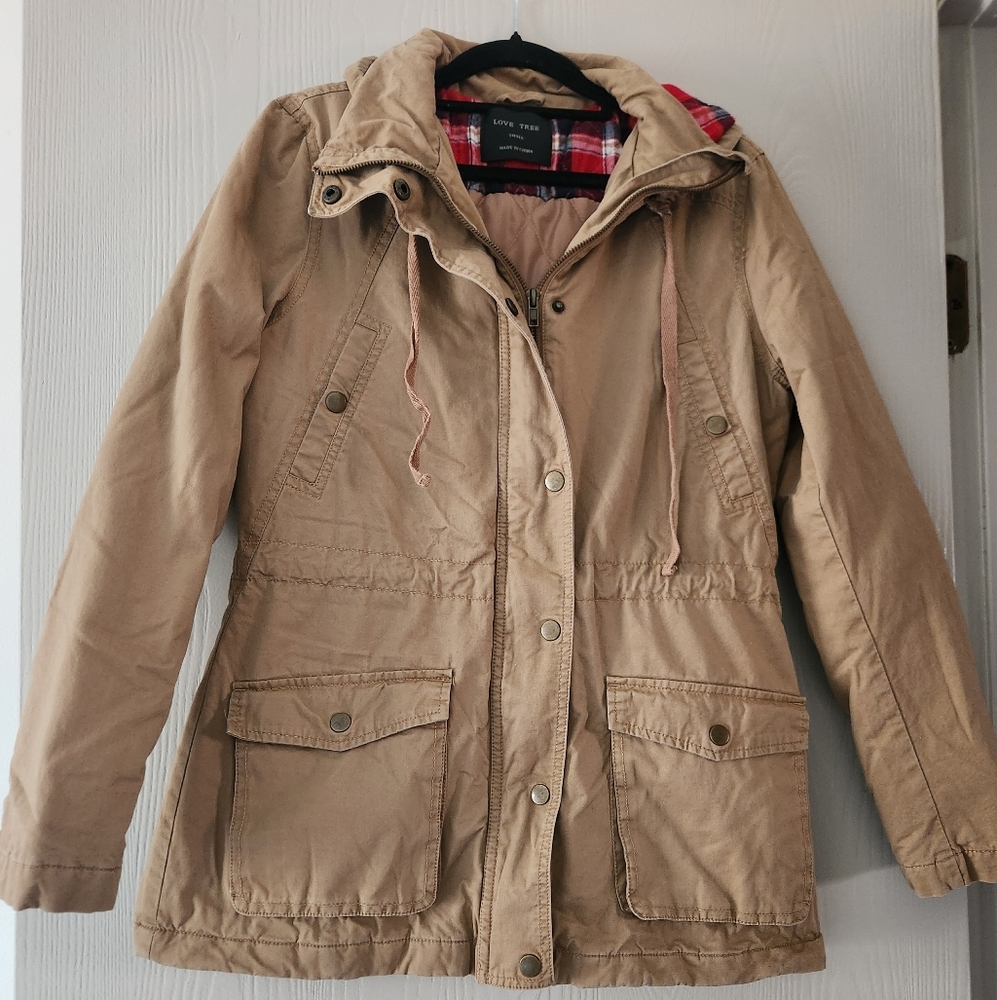 Love Tree lightweight jacket with plaid interior